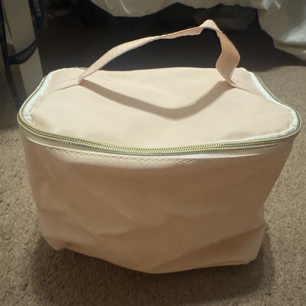 Bath & Body Works Cream Travel Bag